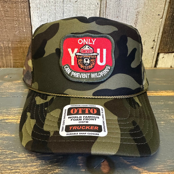 SMOKEY BEAR :: ONLY YOU CAN PREVENT WILDFIRES Trucker Hat - Full Camouflage