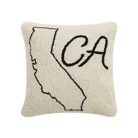 CALIFORNIA STATE OUTLINE 🖤 Hook Pillow