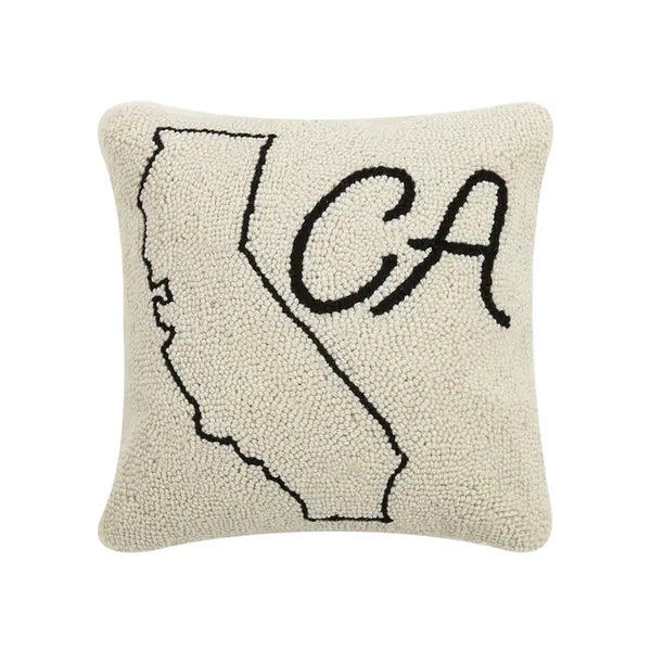 CALIFORNIA STATE OUTLINE 🖤 Hook Pillow