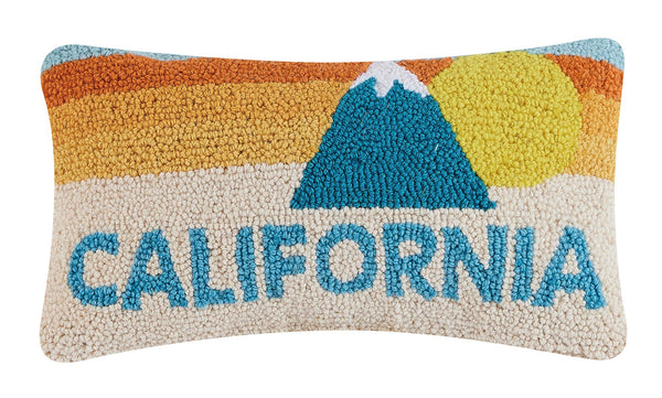 California Mountain ⛰️ Hook Pillow